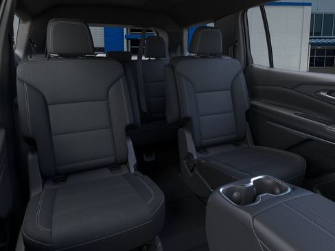 New 2026 Chevrolet Traverse LT w/ Driver Confidence Package FWD image 17