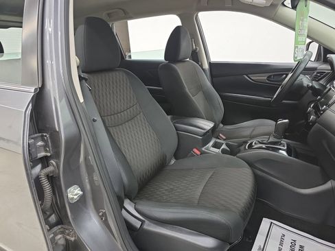 Used 2020 Nissan Rogue S image 8