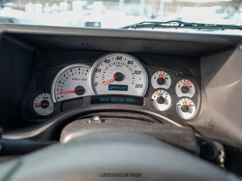 Used 2003 HUMMER H2 w/ Preferred Equipment Group image 24