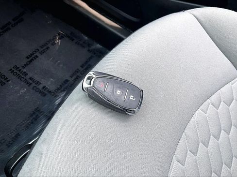 Used 2020 Chevrolet Equinox LT AWD/4WD image 14