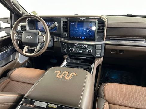 Used 2025 Ford F250 King Ranch AWD/4WD image 12