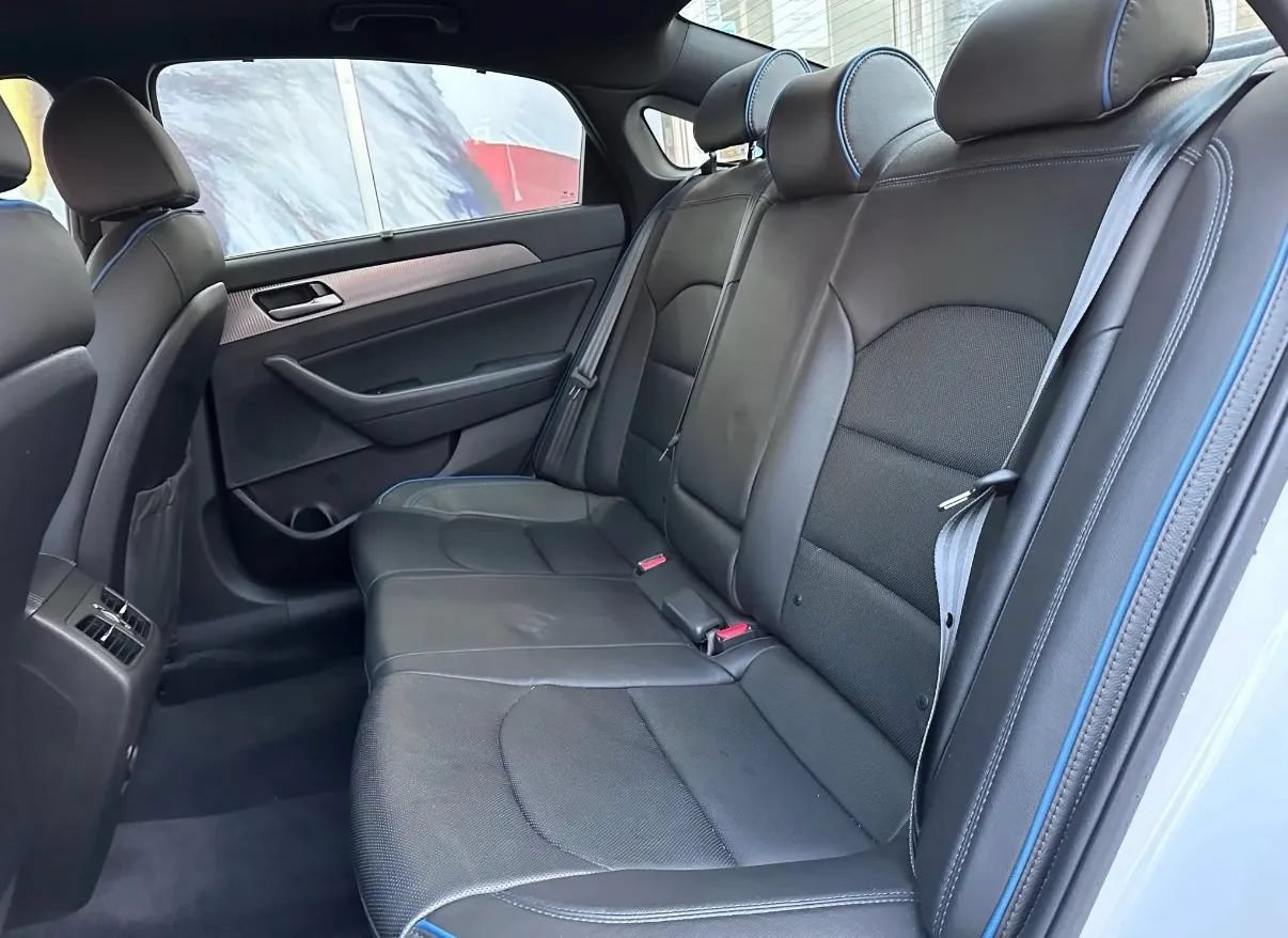 Used 2018 Hyundai Sonata Limited FWD image 10