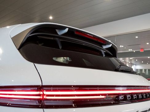 New 2026 Porsche Cayenne GTS AWD/4WD image 17
