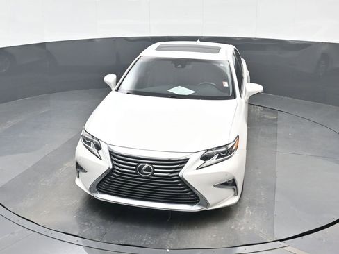 Used 2016 Lexus ES 350 w/ Premium Package w/Wood Trim image 24