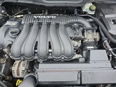 Used 2009 Volvo V50 2.4i image 38