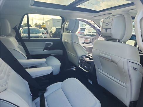 New 2026 Ford Expedition Platinum AWD/4WD image 23