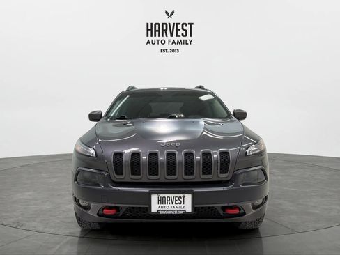 Used 2015 Jeep Cherokee Trailhawk w/ Comfort/Convenience Group AWD/4WD image 10