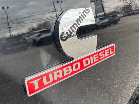 New 2026 RAM 2500 Laramie AWD/4WD image 12
