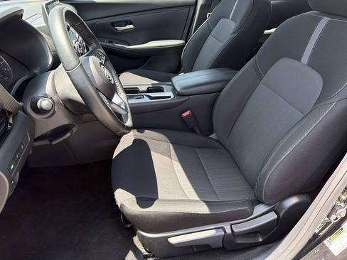 Used 2025 Nissan Sentra SV w/ All-Weather Package FWD image 19
