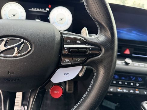 Used 2022 Hyundai Elantra N image 17