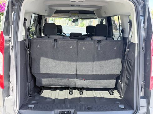 Used 2016 Ford Transit Connect XL FWD image 19