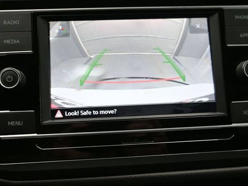 Used 2022 Volkswagen Tiguan S AWD/4WD image 21