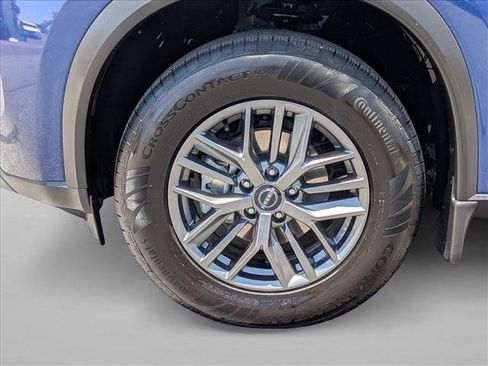 Used 2023 Nissan Rogue S FWD image 21