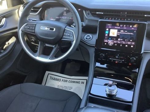 Certified 2023 Jeep Grand Cherokee L Laredo w/ Luxury Tech Group I AWD/4WD image 11