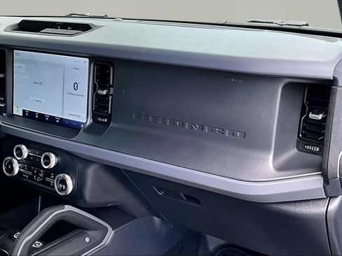 Certified 2024 Ford Bronco Big Bend AWD/4WD image 17