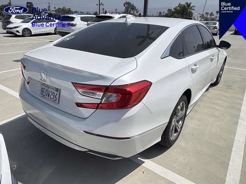 Used 2018 Honda Accord EX image 21
