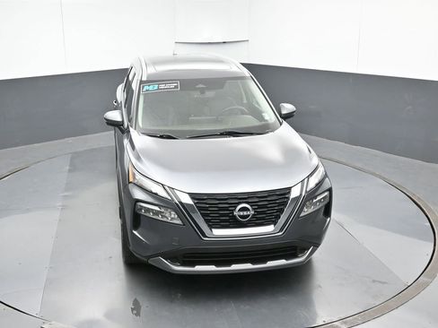 Used 2023 Nissan Rogue SL w/ SL Premium Package image 56