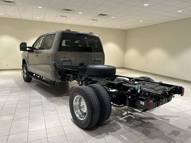 New 2026 Ford F350 Lariat AWD/4WD image 3