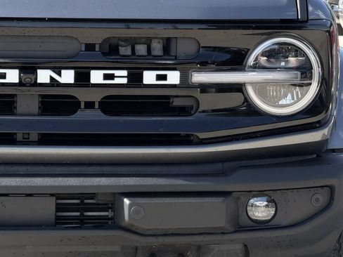 Used 2024 Ford Bronco Outer Banks AWD/4WD image 8
