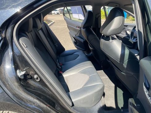 Used 2024 Toyota Camry SE FWD image 26