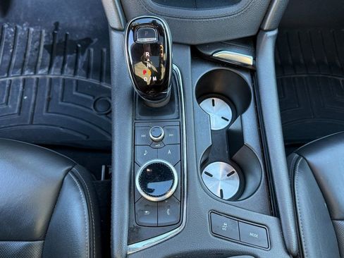 Certified 2020 Cadillac XT6 Premium Luxury image 23