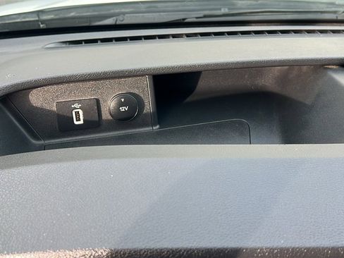 Certified 2020 Ford Transit 250 Medium Roof w/ Load Area Protection Package image 16