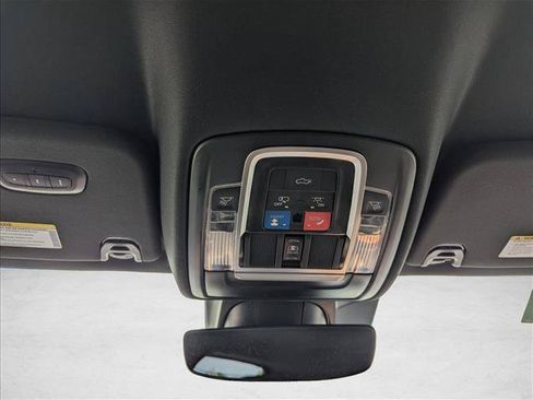 Used 2022 RAM 1500 Limited AWD/4WD image 21