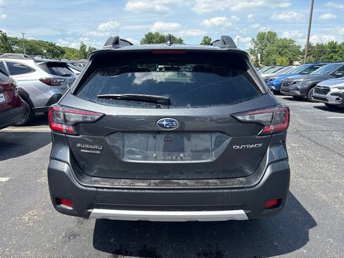 Certified 2024 Subaru Outback Limited AWD/4WD image 4