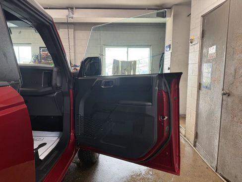 Used 2025 Ford Bronco Big Bend AWD/4WD image 28