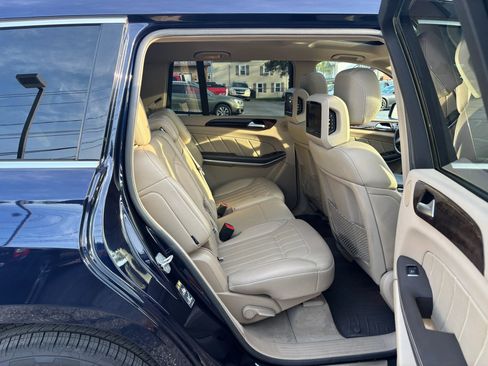 Used 2013 Mercedes-Benz GL 450 4MATIC w/ Premium 1 Pkg image 9