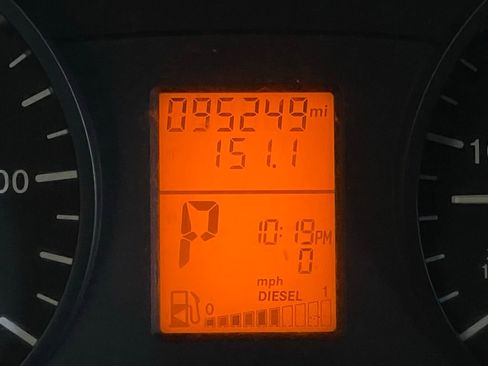 Used 2018 Mercedes-Benz Sprinter 144 Cargo image 22