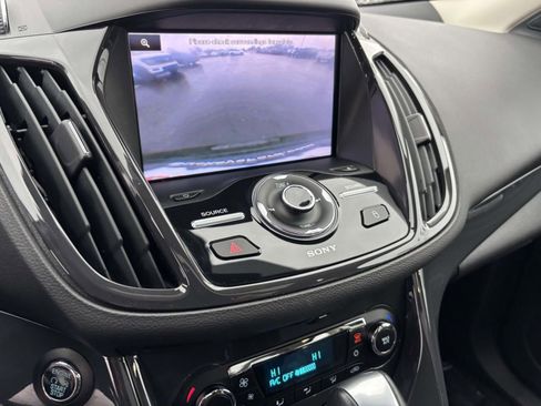 Used 2013 Ford Escape Titanium w/ Parking Technology Pkg image 23