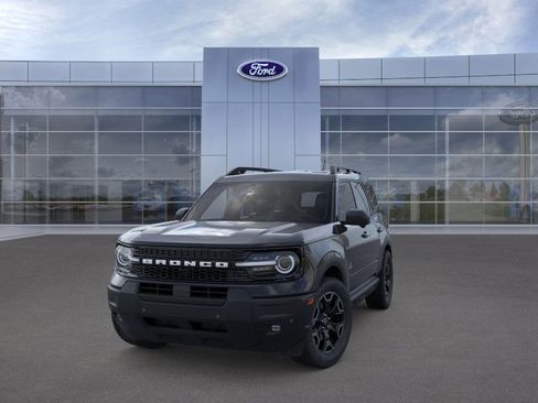 New 2025 Ford Bronco Sport Outer Banks w/ Outer Banks Tech Package+ image 2