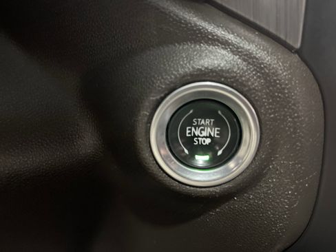 Used 2019 GMC Sierra 1500 Denali w/ Denali Ultimate Package image 32