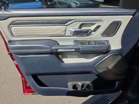 Used 2022 RAM 1500 Limited AWD/4WD image 17