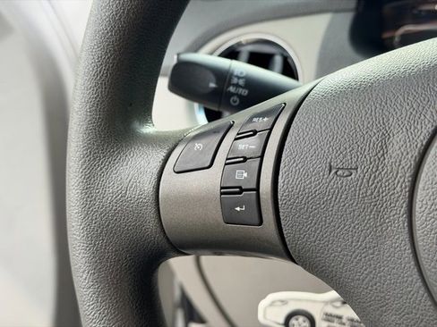 Used 2007 Chevrolet HHR LT image 9