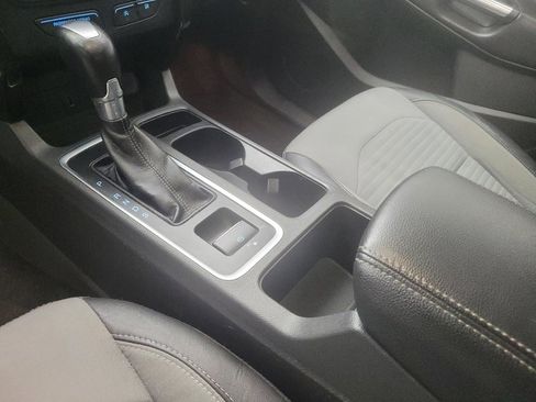 Used 2017 Ford Escape SE w/ SE Sport Appearance Package image 26