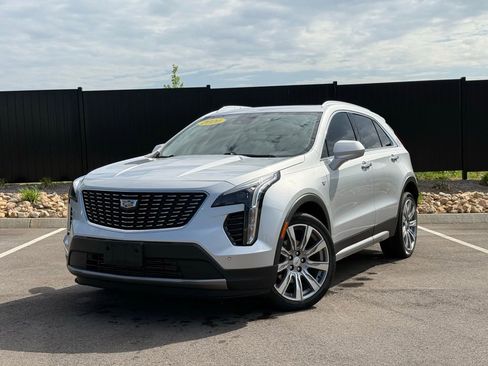 Used 2020 Cadillac XT4 Premium Luxury w/ Cold Weather Package image 1