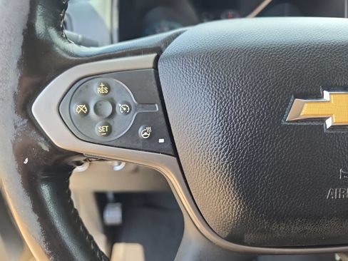 Used 2019 Chevrolet Colorado Z71 AWD/4WD image 17