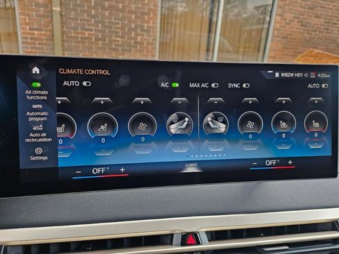 Used 2023 BMW iX xDrive50 w/ Ultimate Package 2 image 48