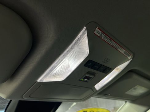 Used 2025 Toyota RAV4 LE image 34