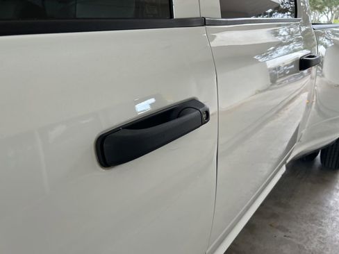 Used 2023 RAM 3500 Tradesman image 15