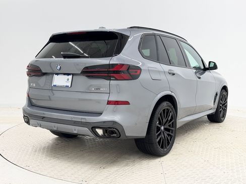 New 2026 BMW X5 xDrive40i AWD/4WD image 9