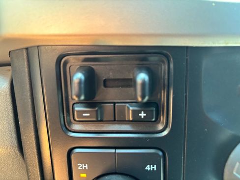Used 2023 Ford F250 XL w/ XL Off-Road Package AWD/4WD image 33