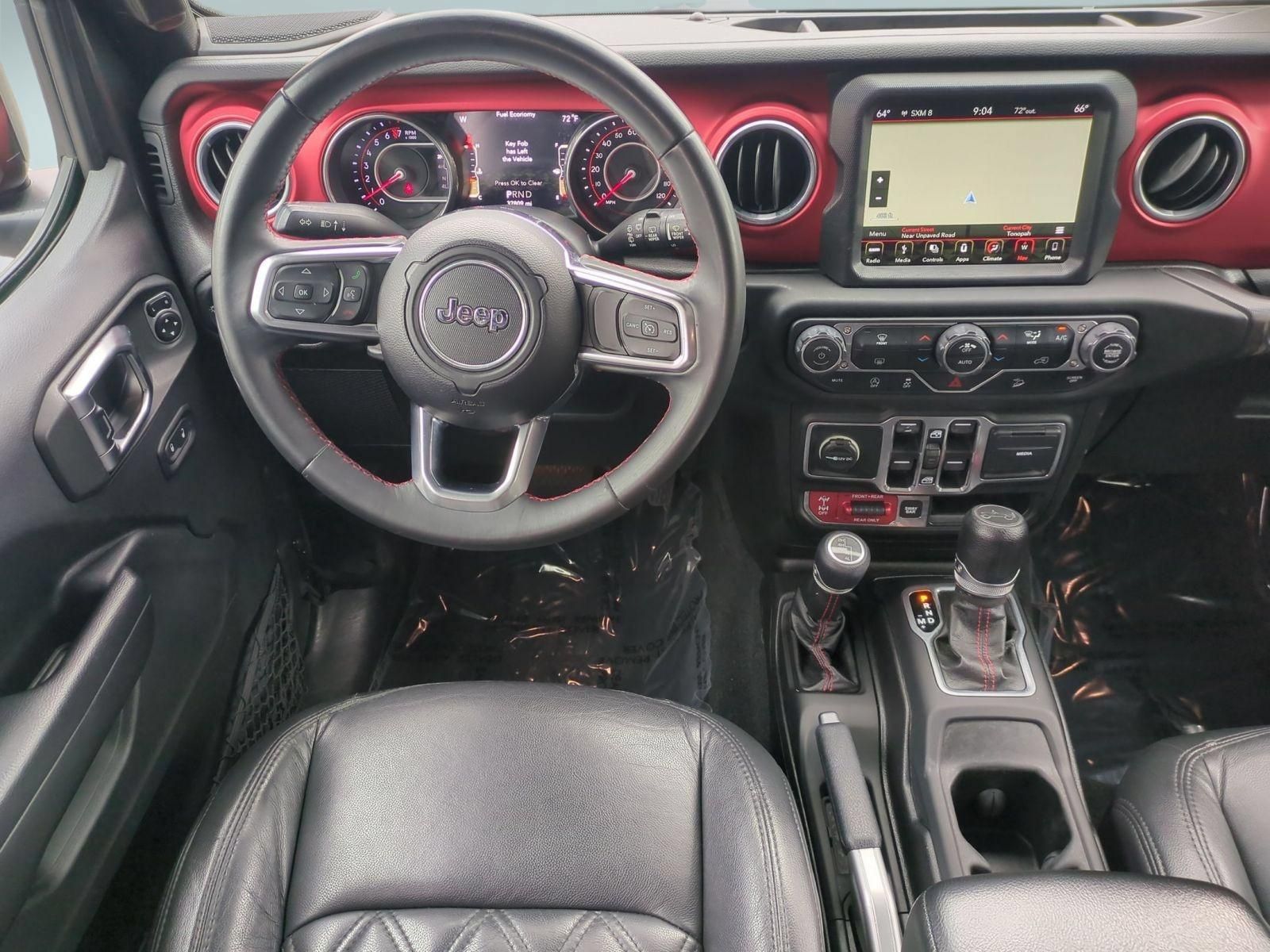 Used 2018 Jeep Wrangler Unlimited Rubicon AWD/4WD image 25