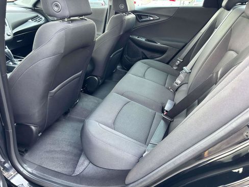 Used 2019 Chevrolet Malibu RS FWD image 9