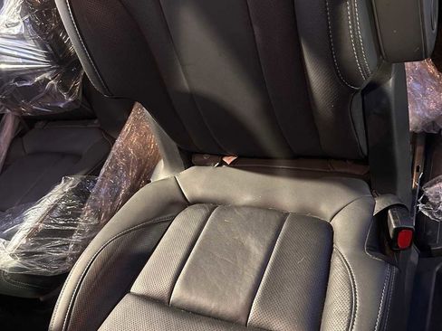 Used 2019 Subaru Ascent Limited image 12