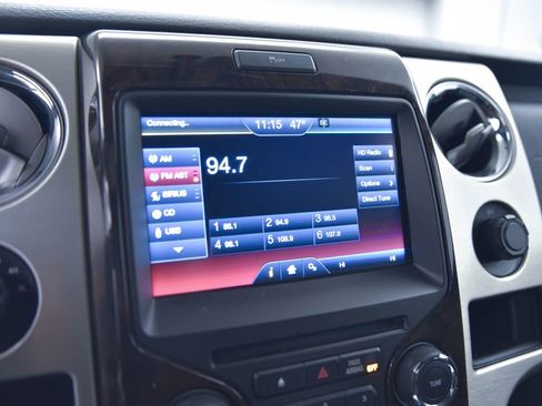 Used 2014 Ford F150 Platinum image 20