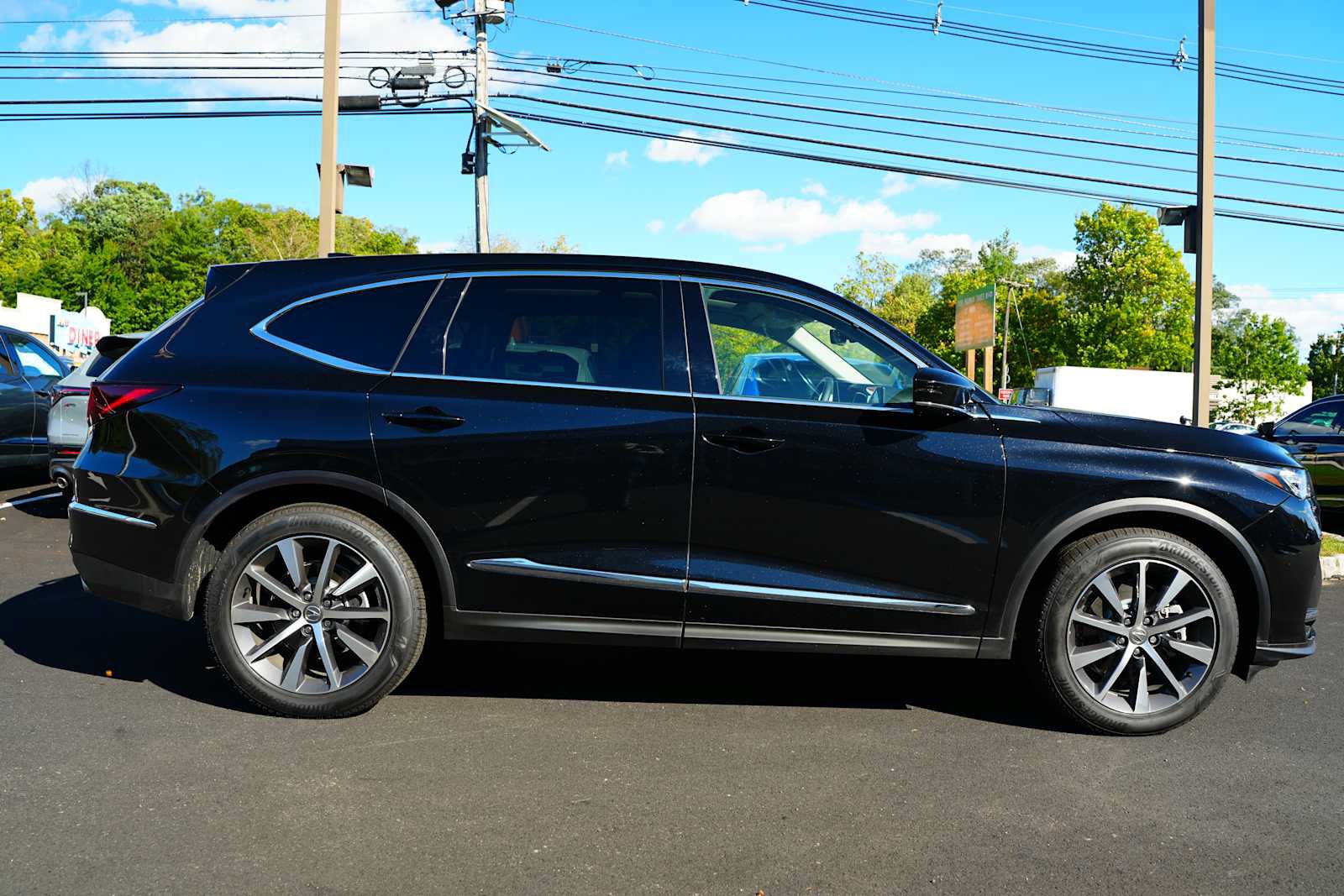Used 2026 Acura MDX w/ Technology Package AWD/4WD image 8