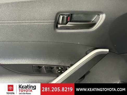 Certified 2024 Toyota Corolla Cross LE image 14